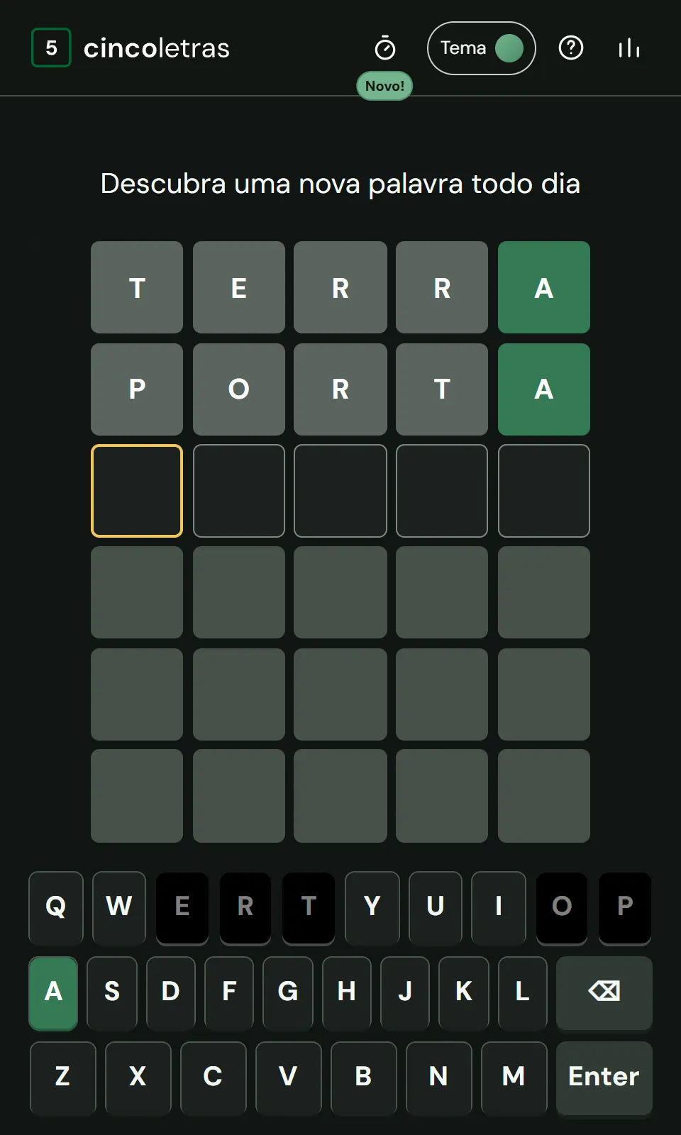 Cinco Letras no celular, tema Escuro